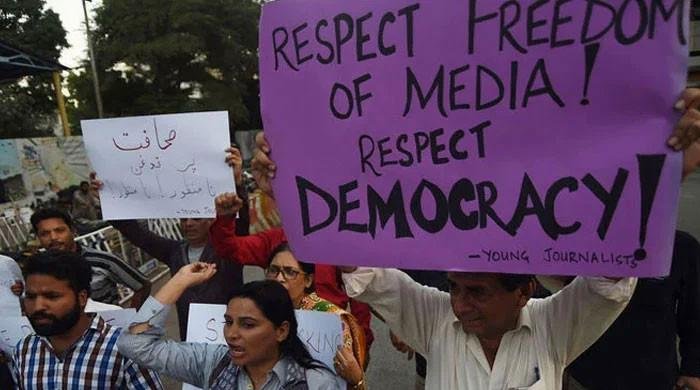 AEMEND calls on PM Shehbaz to examine restrictions on media freedom